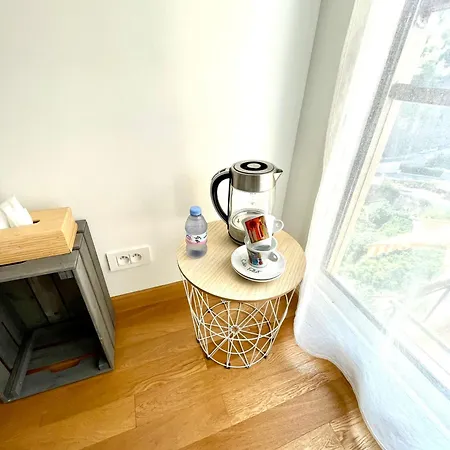 Bella Vista Sea View Apartment *